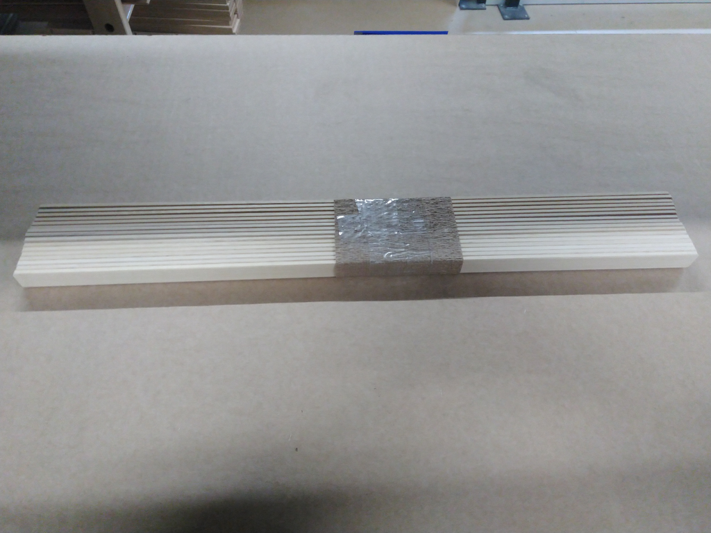 Jane 50 - schachtlat 535x4,2x18,2mm (ongelakt)