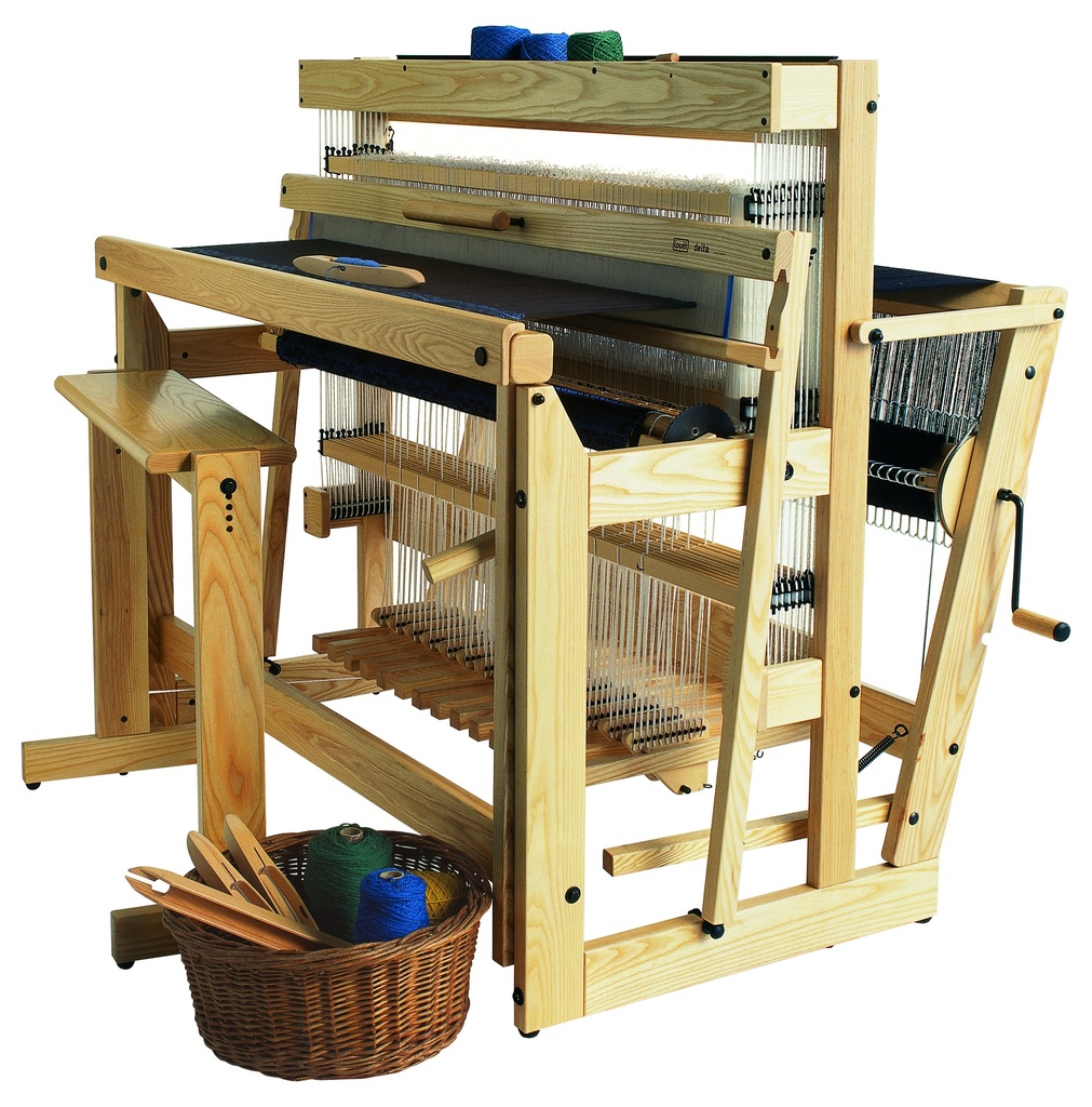 Delta Countermarch weaving loom