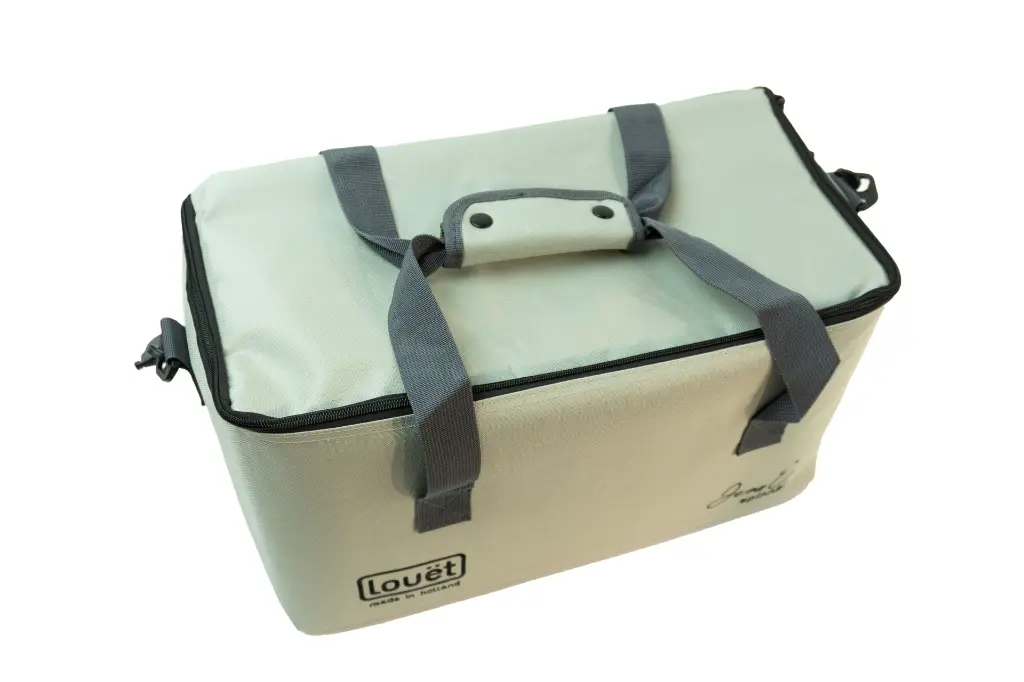 white-bag-1.webp
