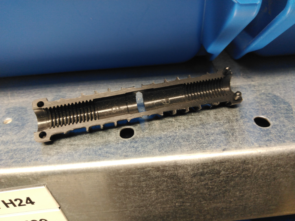 indop (2dlg) pa 16 x 1,5 M8 draadgat zw