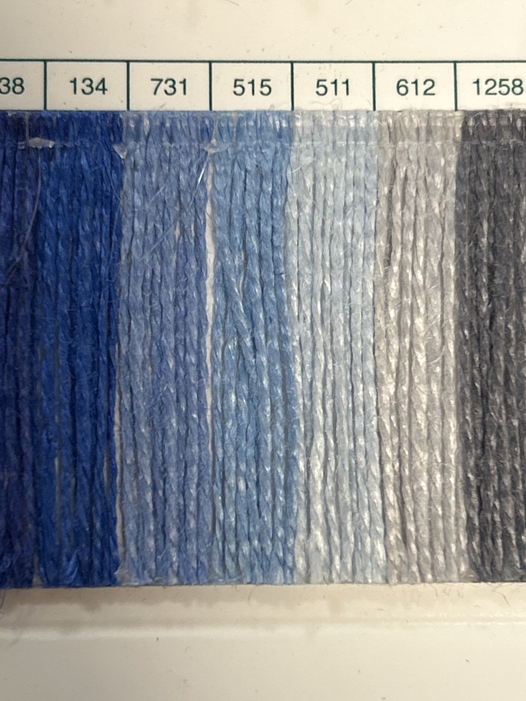 Bockens 100% Leinen Nel 35/2 12.5 gr Spule - Farbe 515