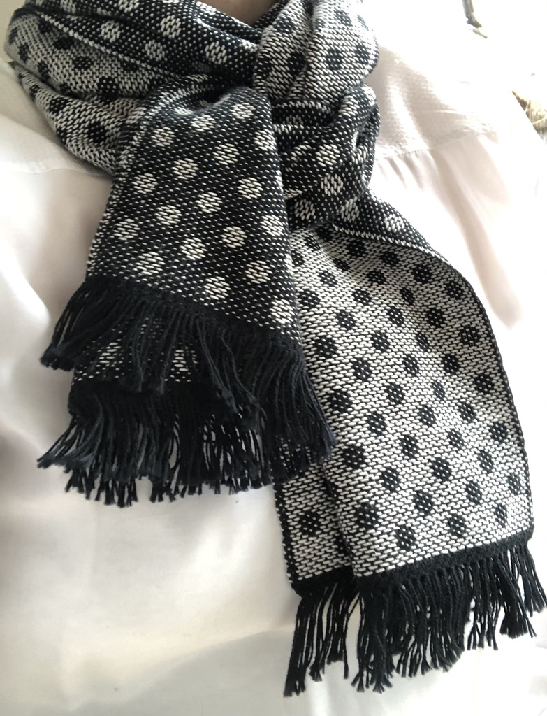 Organic Yarn Weaving kit shawl Sixties black/white - 8 shaft pattern (2 pieces)