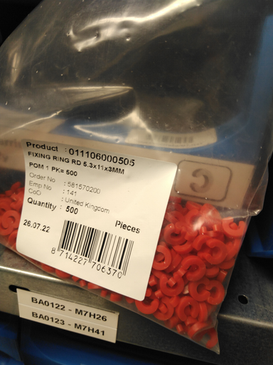 [BA0121] fixeerring 6 x 11 x 3 rood